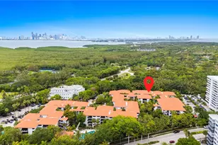 101 Ocean Ln Dr, Key Biscayne, FL 33149 - Photo 54