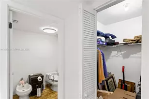 101 Ocean Ln Dr, Key Biscayne, FL 33149 - Photo 26