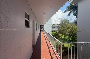 100 Edgewater Dr, Coral Gables, FL 33133 - Photo 2