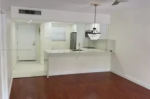 100 Edgewater Dr, Coral Gables, FL 33133 - Photo 4