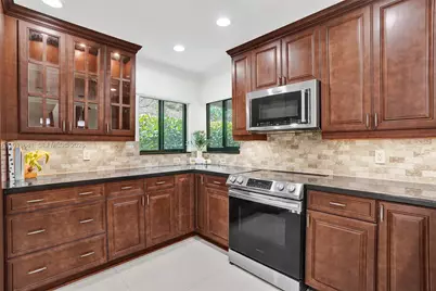 509 NE 19th St #509, Wilton Manors, FL 33305 - Photo 24