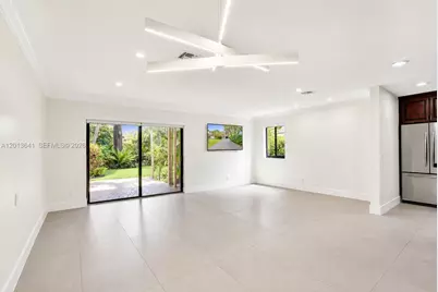 509 NE 19th St #509, Wilton Manors, FL 33305 - Photo 10