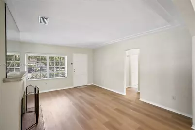 2460 SW 24th St, Miami, FL 33145 - Photo 8