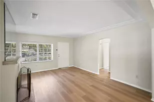 2460 SW 24th St, Miami, FL 33145 - Photo 8