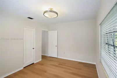 2460 SW 24th St, Miami, FL 33145 - Photo 30