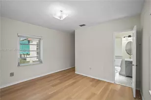 2460 SW 24th St, Miami, FL 33145 - Photo 34