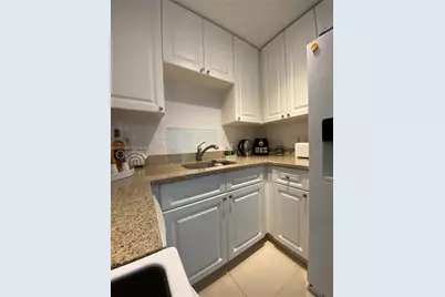 5050 NW 7th St #312, Miami, FL 33126 - Photo 2