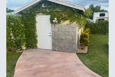 15025 Monroe St #B, Miami, FL 33176 - Photo 1