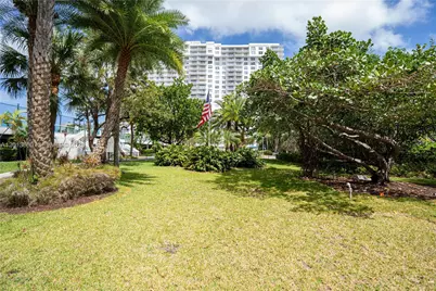 2851 NE 183rd St #1504E, Aventura, FL 33160 - Photo 32