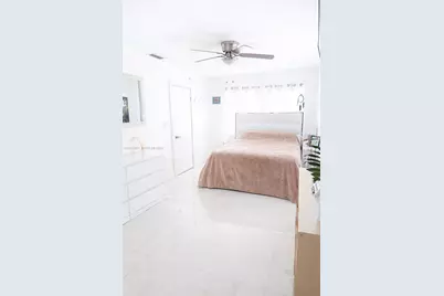 1001 NE 10th St #1, Hallandale Beach, FL 33009 - Photo 10