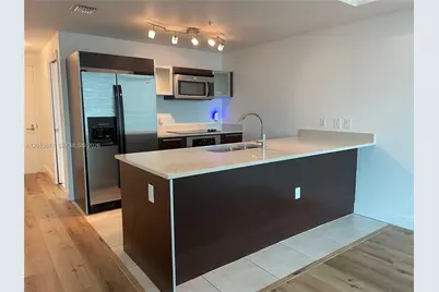 1900 N Bayshore Dr #4109, Miami, FL 33132 - Photo 10