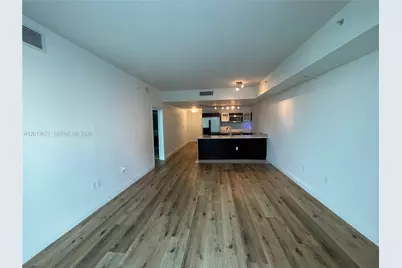 1900 N Bayshore Dr #4109, Miami, FL 33132 - Photo 16
