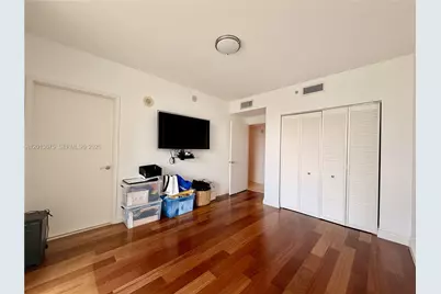 19400 Turnberry Way #731, Aventura, FL 33180 - Photo 6