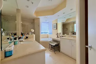 19400 Turnberry Way, Aventura, FL 33180 - Photo 10