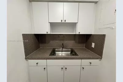 5600 NE 1st Ave #2, Miami, FL 33137 - Photo 4