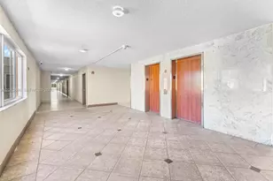 6950 Miami Gardens Dr, Hialeah, FL 33015 - Photo 30