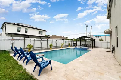 13211 SW 272nd Ln, Homestead, FL 33032 - Photo 6