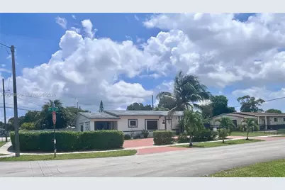 17155 NW 37th Ct, Miami Gardens, FL 33055 - Photo 2