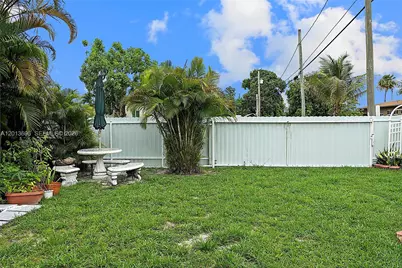 17155 NW 37th Ct, Miami Gardens, FL 33055 - Photo 28