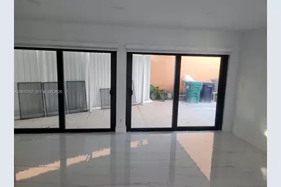 12686 NW 11th St, Miami, FL 33182 - Photo 2