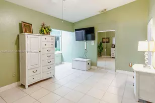 7411 W 33rd Ave, Hialeah, FL 33018 - Photo 52