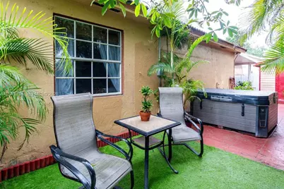 7411 W 33rd Ave, Hialeah, FL 33018 - Photo 10
