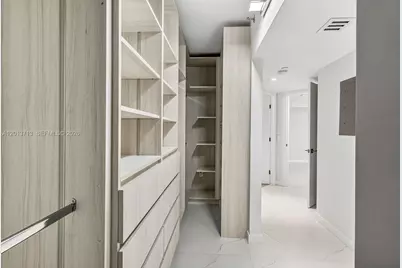 16445 Collins Ave #922, Sunny Isles Beach, FL 33160 - Photo 22