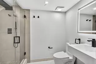 16445 Collins Ave, Sunny Isles Beach, FL 33160 - Photo 14