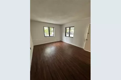 24 Calabria Ave #4, Coral Gables, FL 33134 - Photo 4