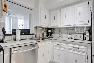 2017 S Ocean Dr #205, Hallandale Beach, FL 33009 - Photo 20