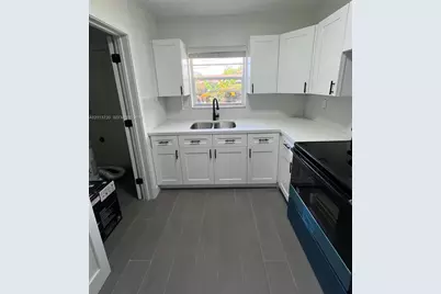 2640 NE 215th St #2640, Miami, FL 33180 - Photo 6