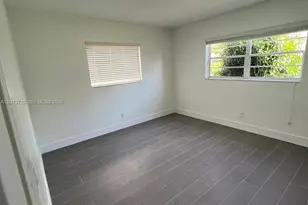 2640 NE 215th St, Miami, FL 33180 - Photo 10