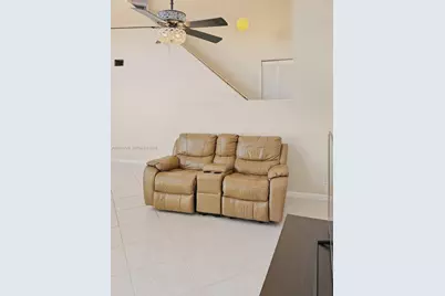 6001 NW 43rd Ter, Coconut Creek, FL 33073 - Photo 4