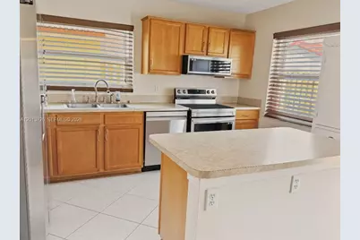 6001 NW 43rd Ter, Coconut Creek, FL 33073 - Photo 14