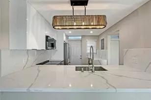 1145 Normandy Dr, Miami Beach, FL 33141 - Photo 8