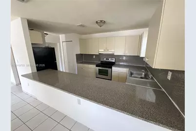 209 NE 141st St #4, Miami, FL 33161 - Photo 4