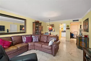 2851 Leonard Dr, Aventura, FL 33160 - Photo 12