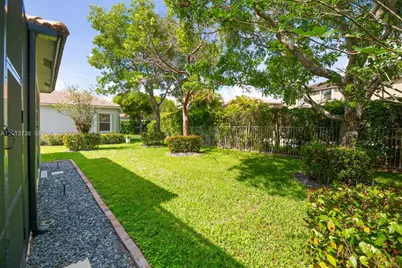 4207 W Whitewater Ave, Weston, FL 33332 - Photo 54