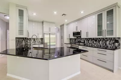 4207 W Whitewater Ave, Weston, FL 33332 - Photo 16