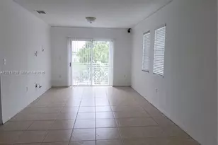 8804 NW 109th Pl, Doral, FL 33178 - Photo 4