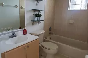 8804 NW 109th Pl, Doral, FL 33178 - Photo 22