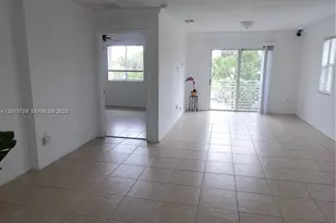 8804 NW 109th Pl, Doral, FL 33178 - Photo 12