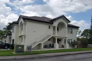 8804 NW 109th Pl, Doral, FL 33178 - Photo 1