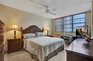 3113 S Ocean Dr, Hallandale Beach, FL 33009 - Photo 14