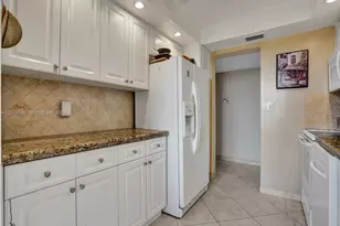 3113 S Ocean Dr, Hallandale Beach, FL 33009 - Photo 18