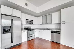 1350 NW 8th Ct, Miami, FL 33136 - Photo 2