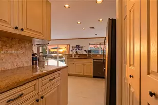 4019 Turquoise Trail, Weston, FL 33331 - Photo 8