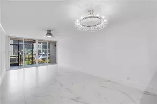 12 Royal Palm Way, Boca Raton, FL 33432 - Photo 4