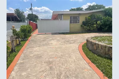 4115 SW 108th Ave #A, Miami, FL 33165 - Photo 2