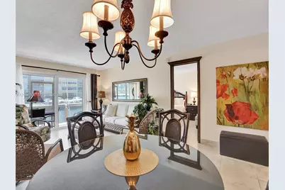2600 Diana Dr #105, Hallandale Beach, FL 33009 - Photo 16